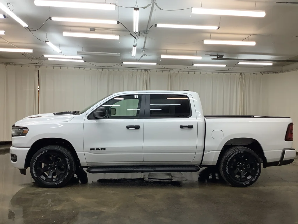 New 2026 Bright White Clear-Coat Exterior Paint RAM  image 10