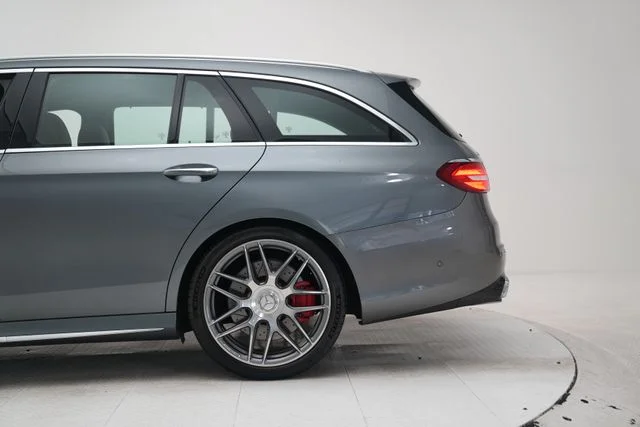 Used 2018  Mercedes-Benz E 63 S AMG® image 19