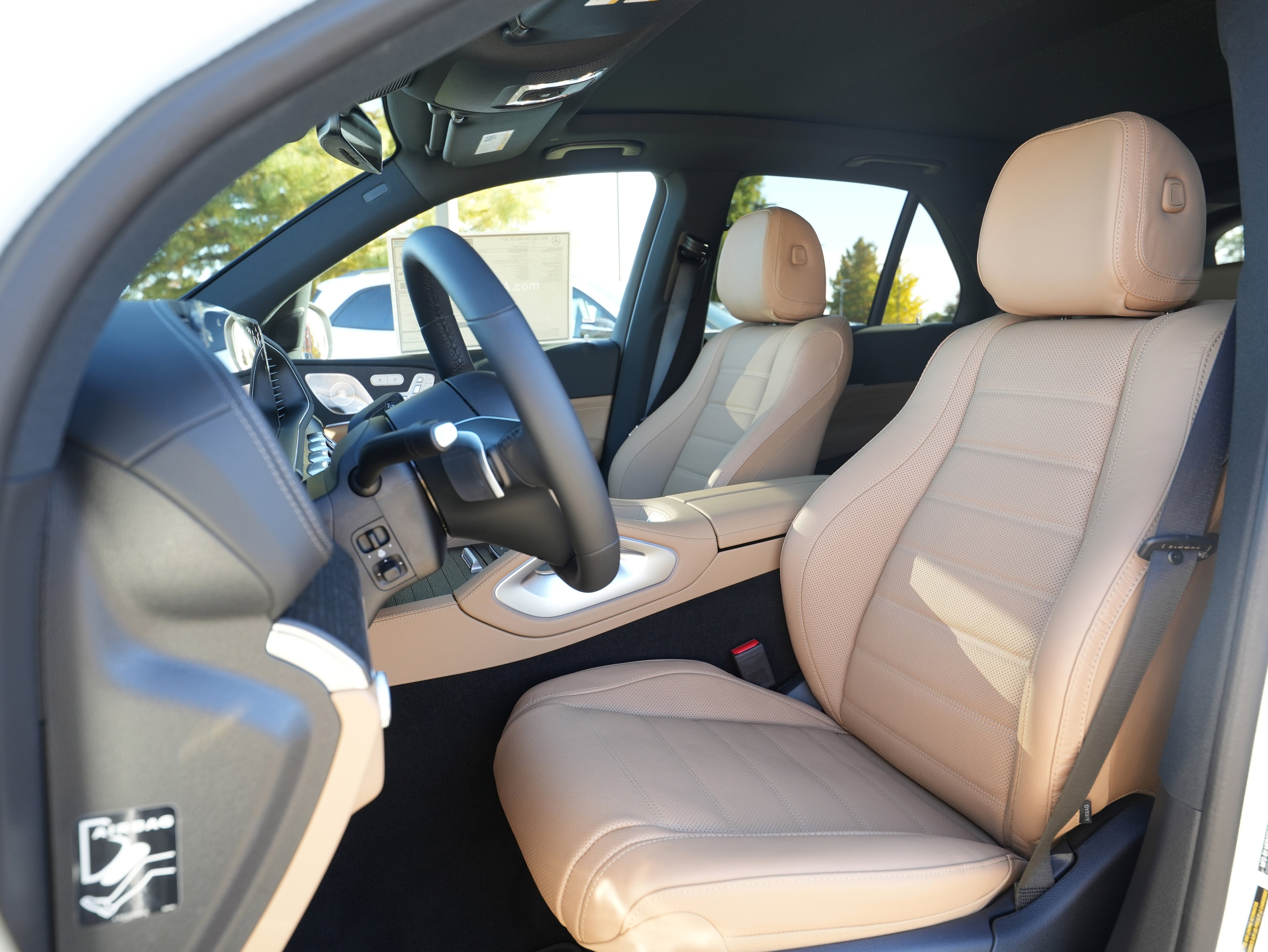 New 2026 POLAR WHITE Mercedes-Benz GLE 350 image 34