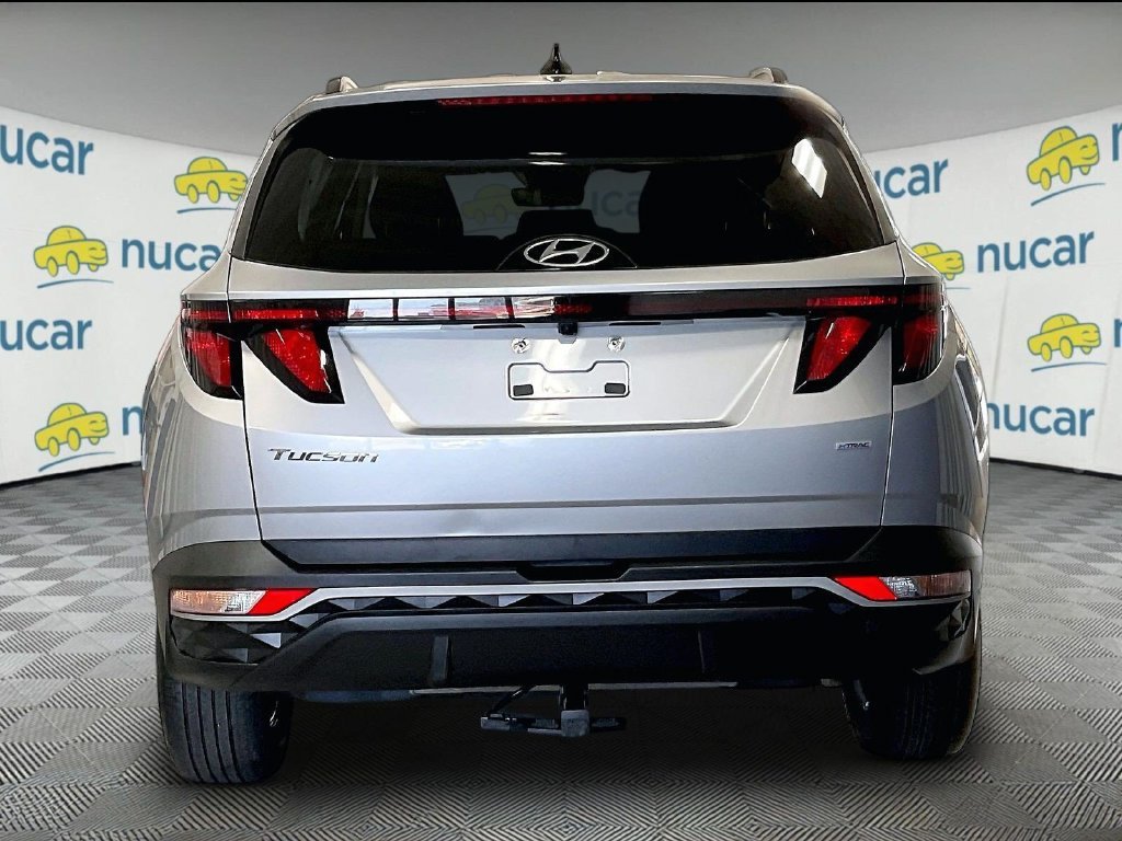 Used 2024 Silver Hyundai SEL image 5