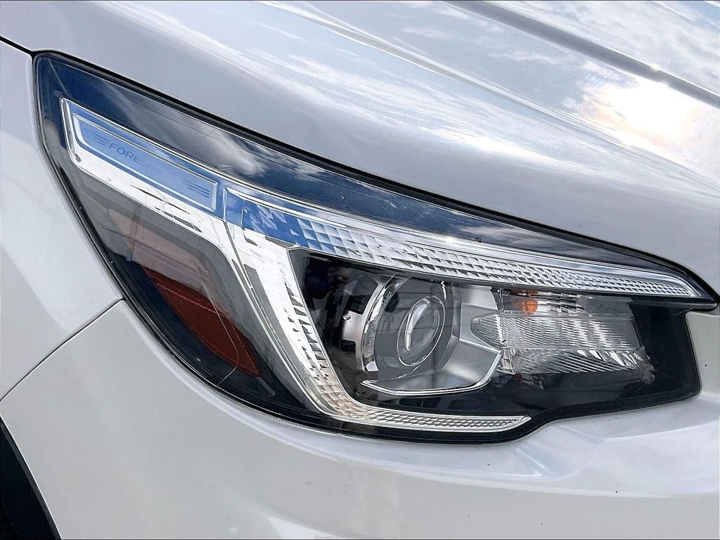 Used 2020 Crystal White Pearl Subaru Sport image 31