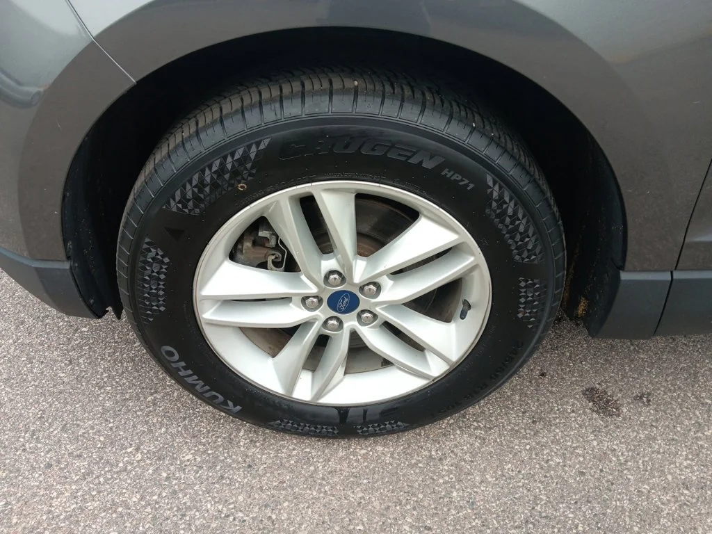 Used 2017 Magnetic Ford SEL image 15