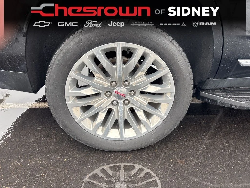 Used 2023 Black GMC SLT image 11