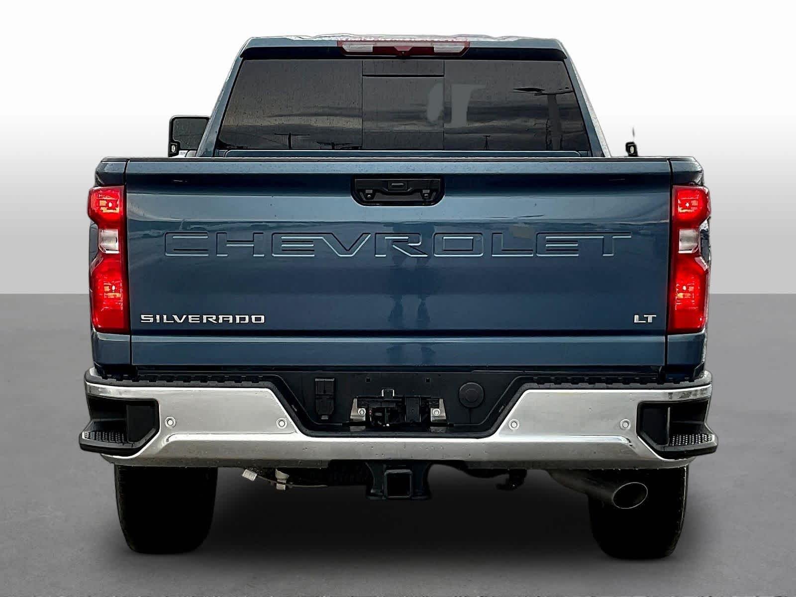 Certified Used 2025 Lakeshore Blue Metallic Chevrolet LT image 6