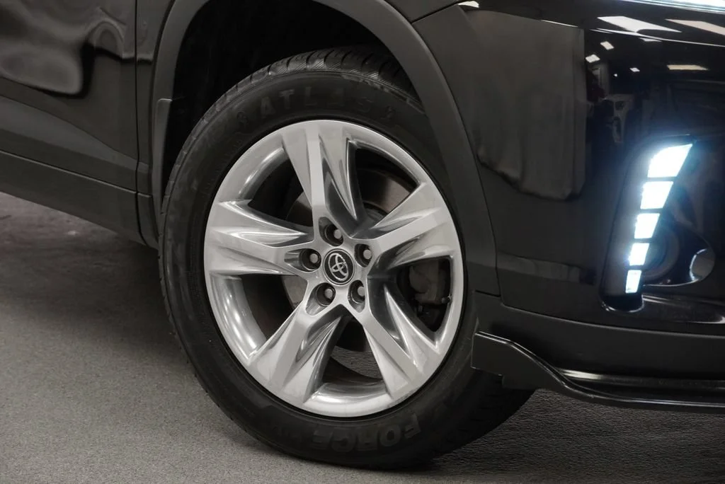 Used 2018 Black Toyota Limited image 7