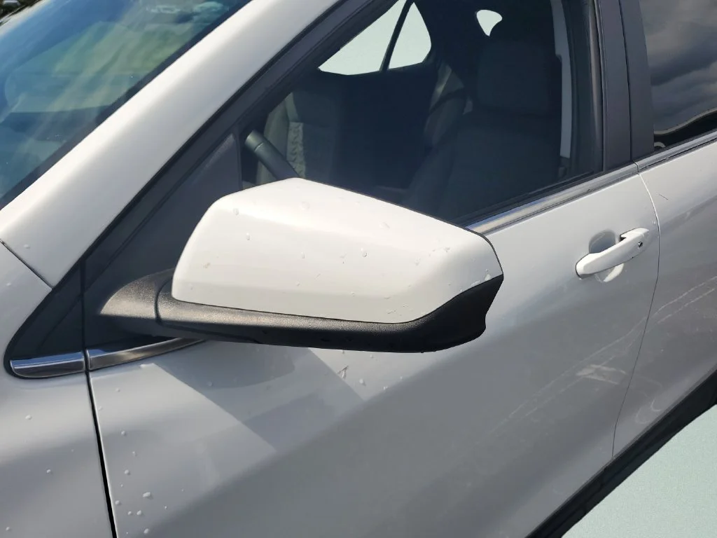 Used 2024 White Chevrolet LT image 25