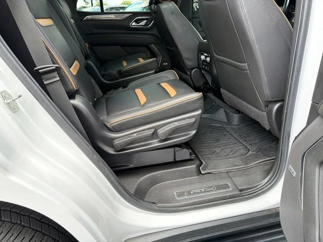 Used 2022 Summit White GMC AT4 image 15