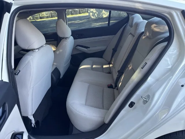 Used 2023 White Nissan 2.5 SV image 13