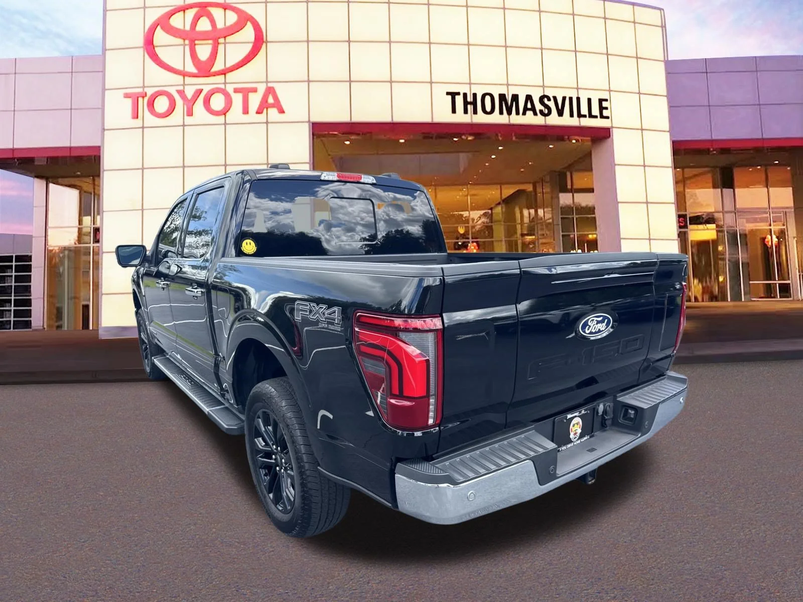 Used 2025 Black Metallic Ford Lariat image 7