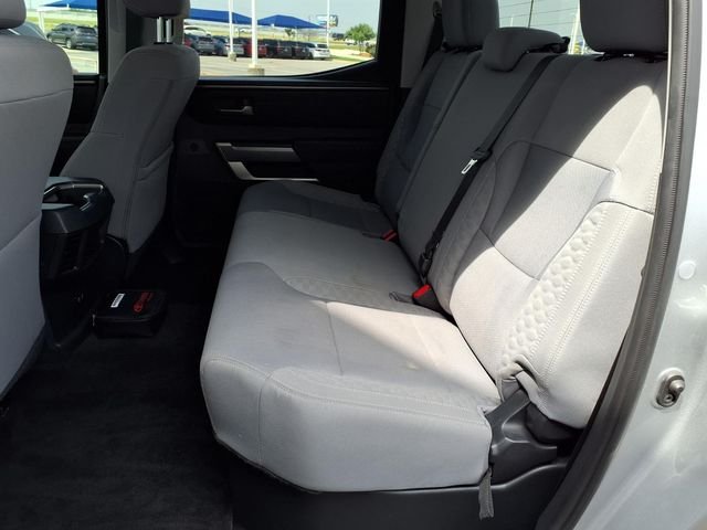 2024 Toyota Tundra SR5 - Photo 10