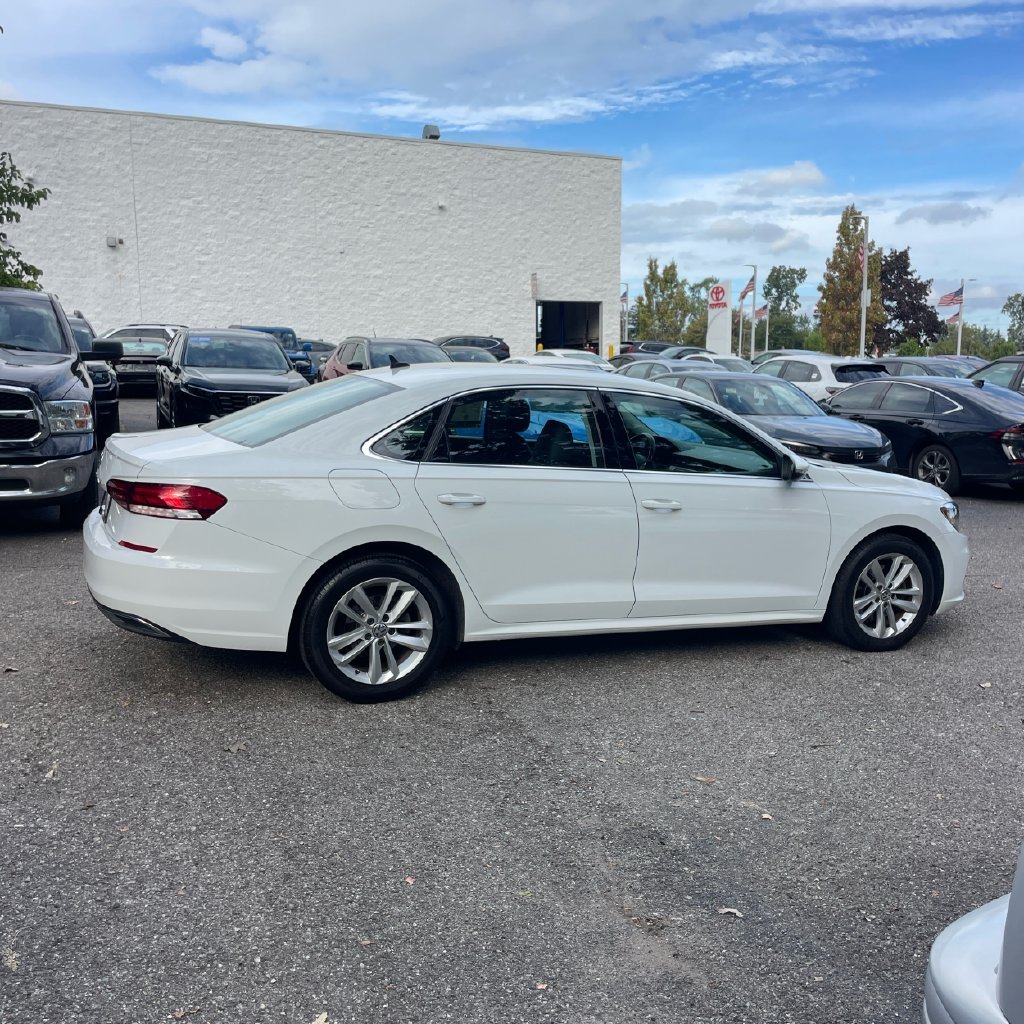 Used 2020 Pure White Volkswagen 2.0T SE image 3