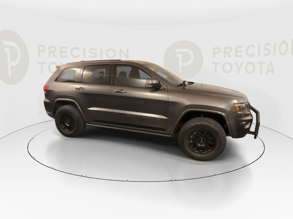 Used 2021 Granite Crystal Metallic Clearcoat Jeep Limited image 13