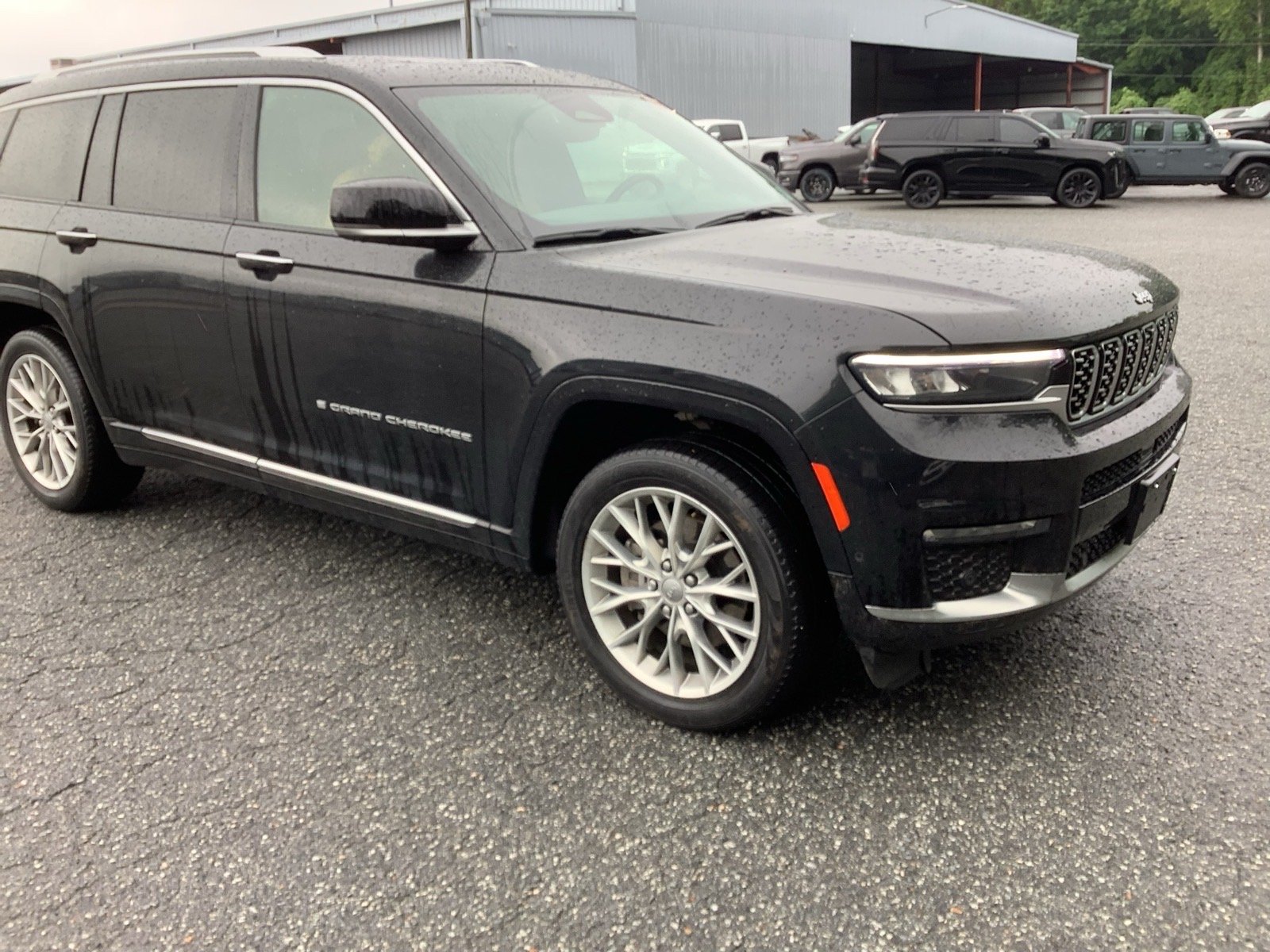2023 Jeep Grand Cherokee L Summit 4x4's photo