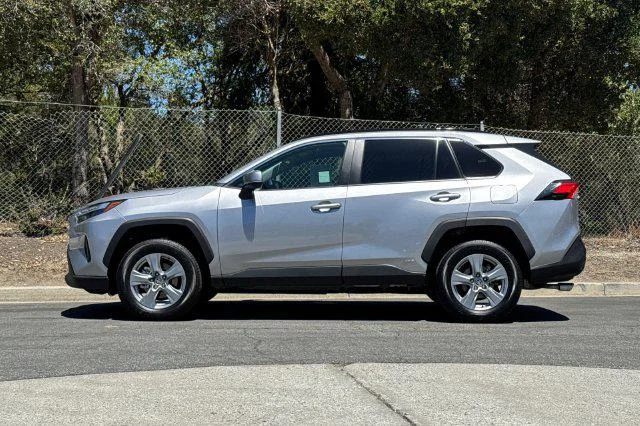Certified Used 2025 SILVER SKY METALLIC Toyota  image 8