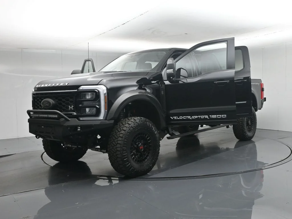 New 2026 Agate Black Metallic Ford Lariat image 36
