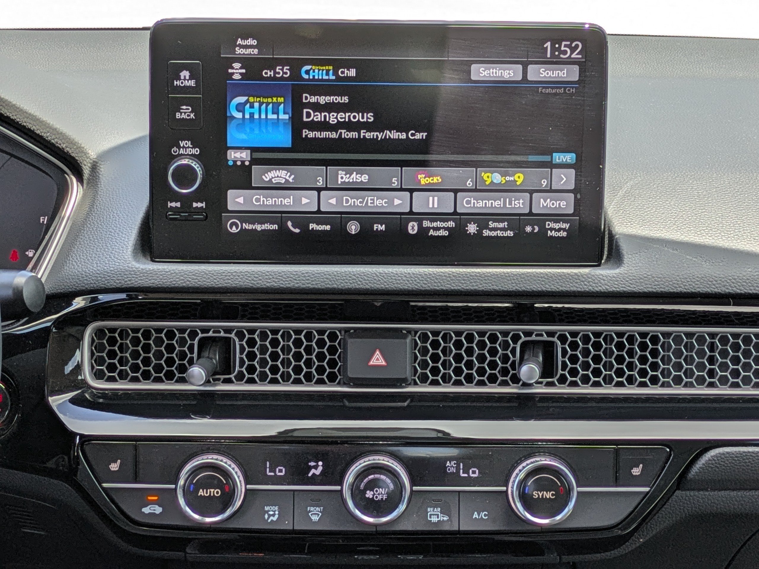 2023 Honda Civic Touring - Photo 16