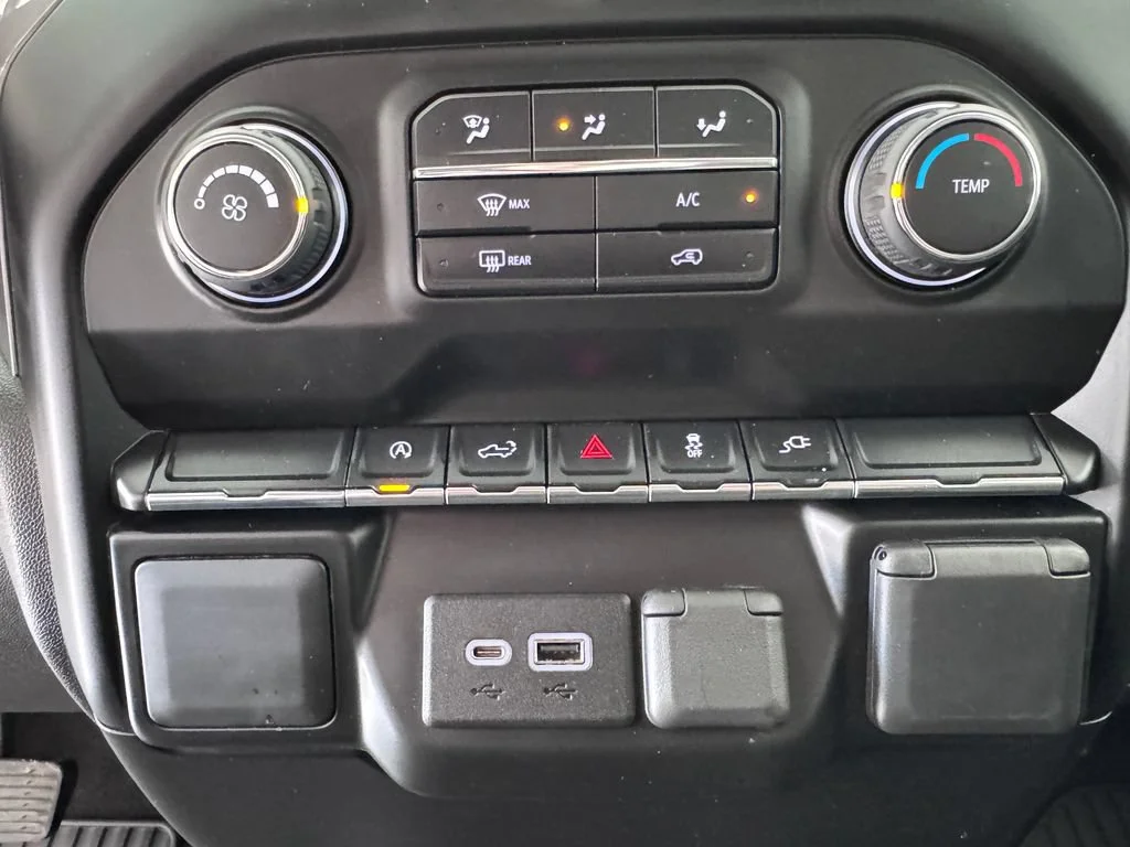Certified Used 2021 SUMMIT WHITE Chevrolet Work Truck image 14