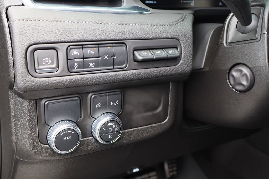 2023 GMC Yukon XL Denali - Photo 13