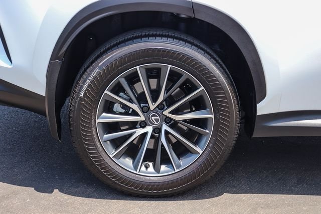 Certified Used 2025 EMINENT WHITE PEARL Lexus 250 Premium image 9