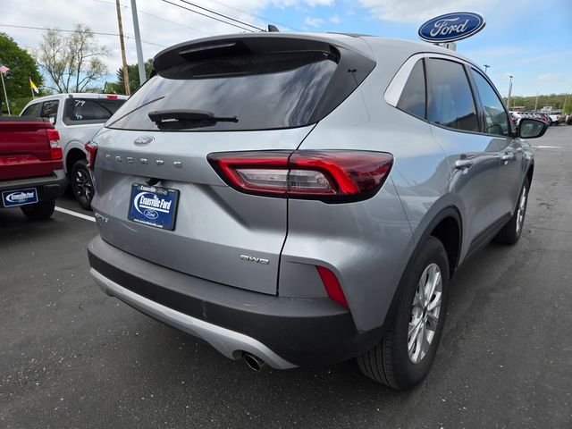 Used 2023 Iconic Silver Metallic Ford Active image 4