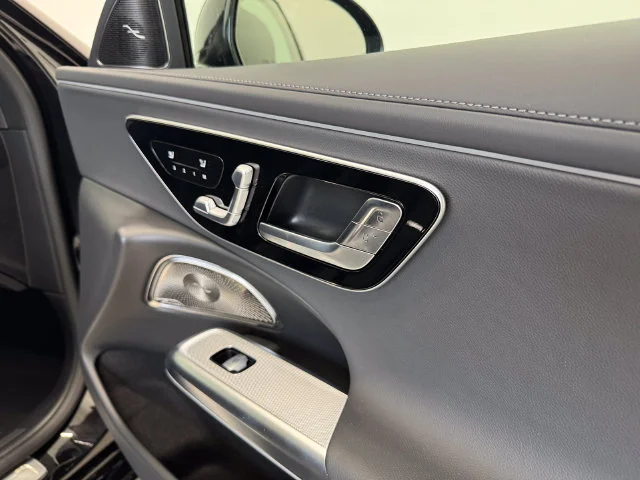 New 2027 Black Mercedes-Benz E 350 image 40