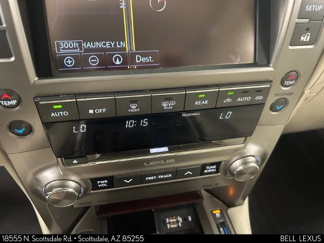 Used 2019  Lexus 460 image 28