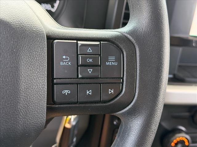 Used 2024 Oxford White FORD  image 19