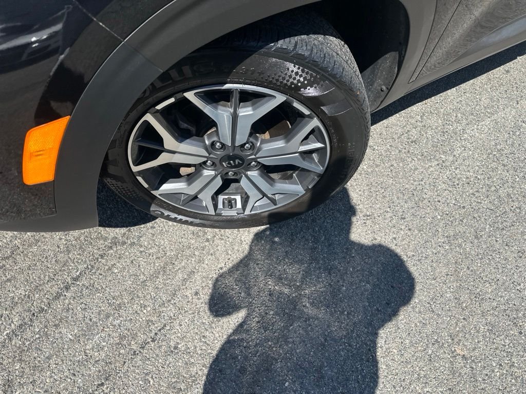 Used 2021 Black Kia EX image 2