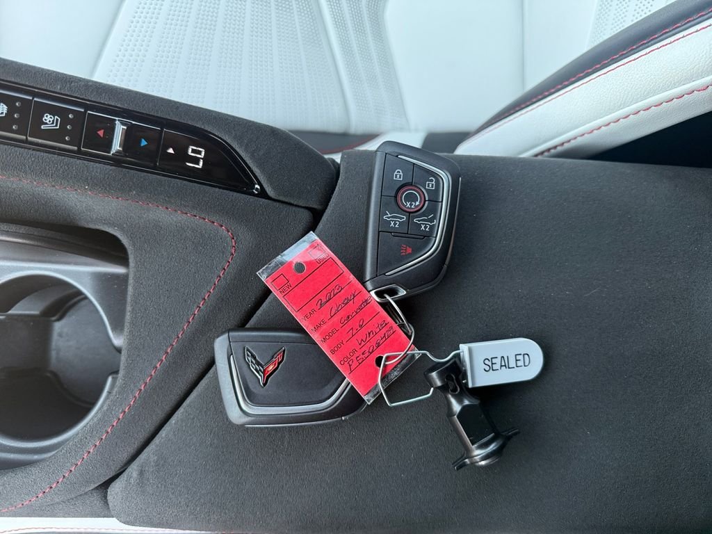 Used 2023 White Chevrolet Stingray image 35