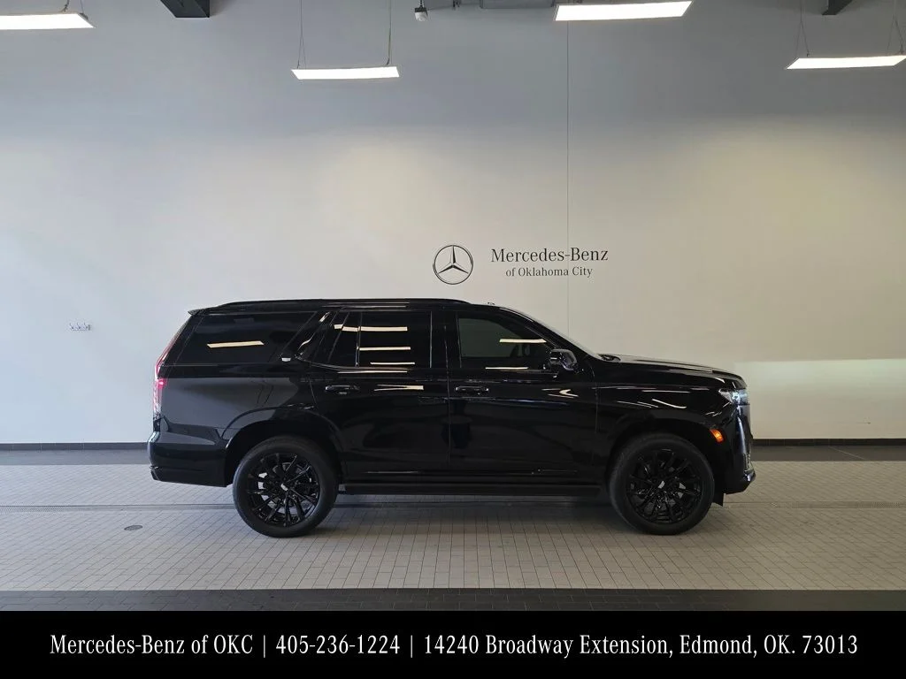 Used 2022 Black Cadillac Sport Platinum image 5