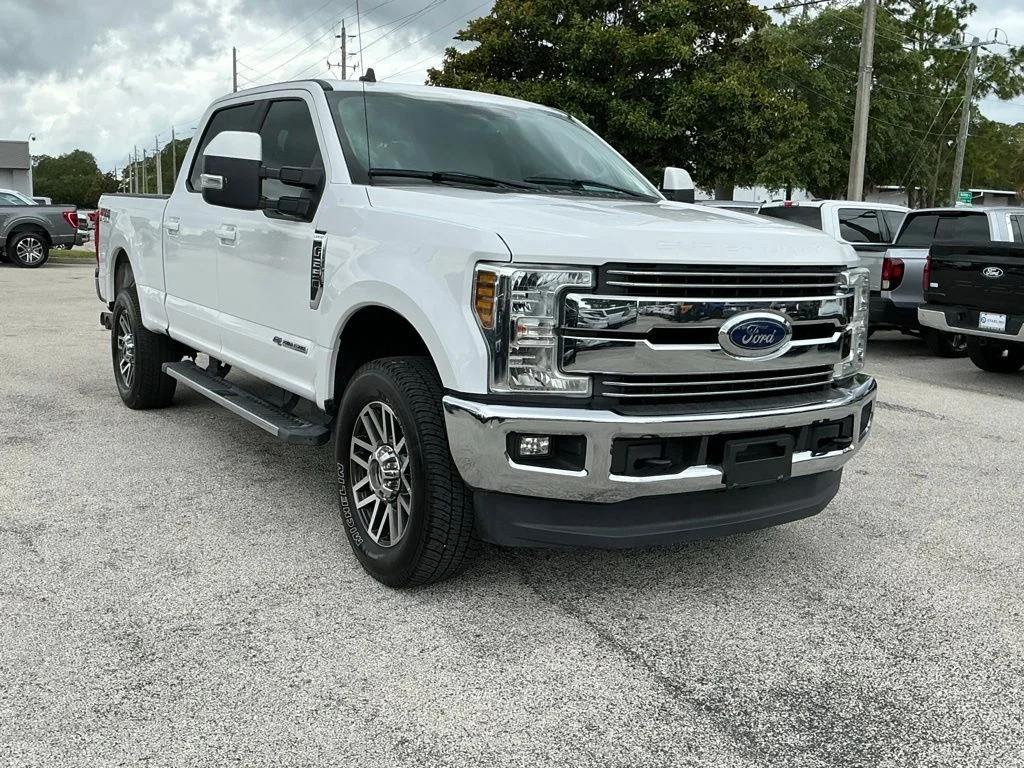 Used 2019 White Ford Lariat image 19