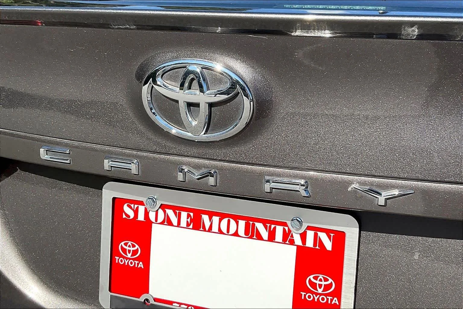 Used 2024 Predawn Gray Mica Toyota SE image 30