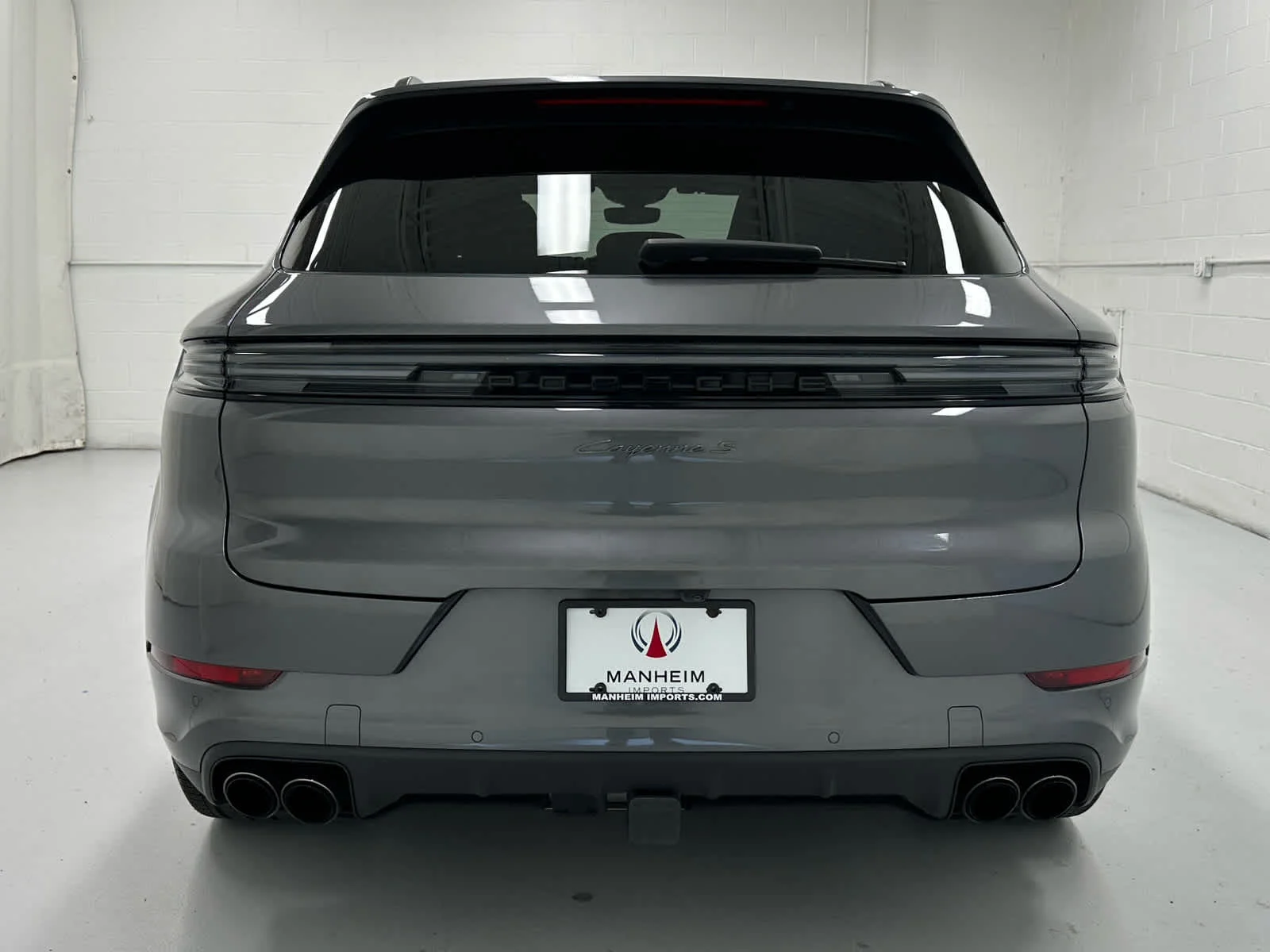 Used 2025 Quartzite Grey Metallic Porsche S image 7