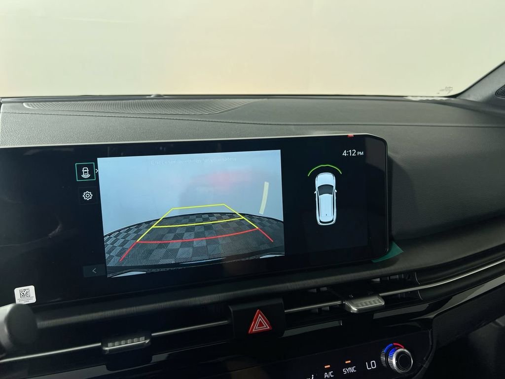 New 2026 Snow White Pearl Kia X-Line image 29