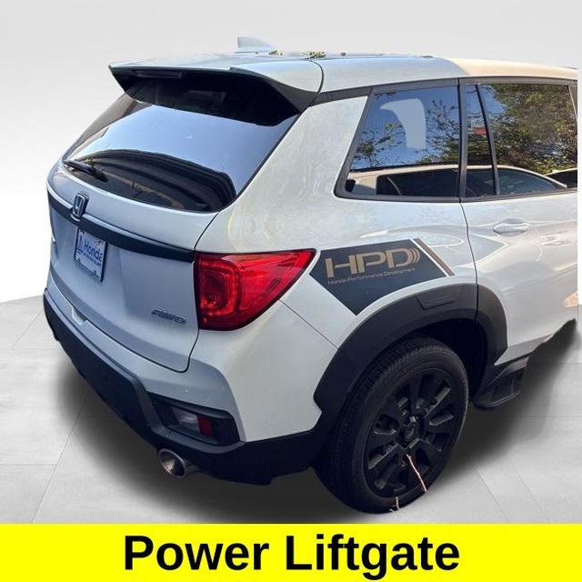 Used 2023  Honda EX-L image 8