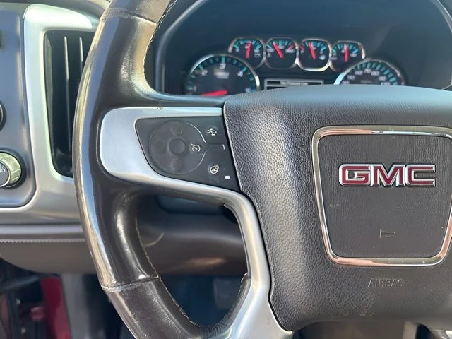Used 2018 Red GMC SLT image 20