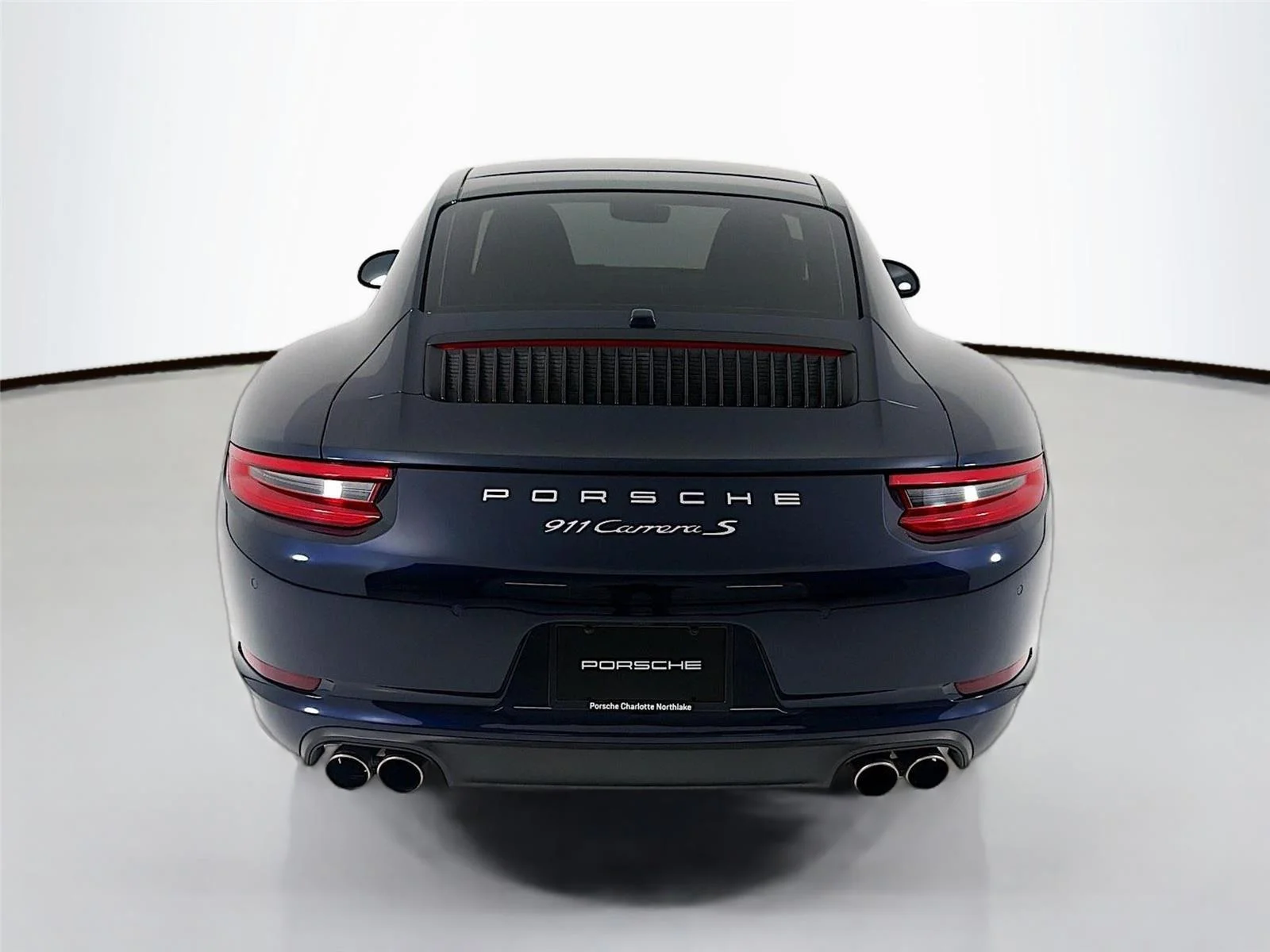 Used 2018 Night Blue Metallic Porsche Carrera S image 4