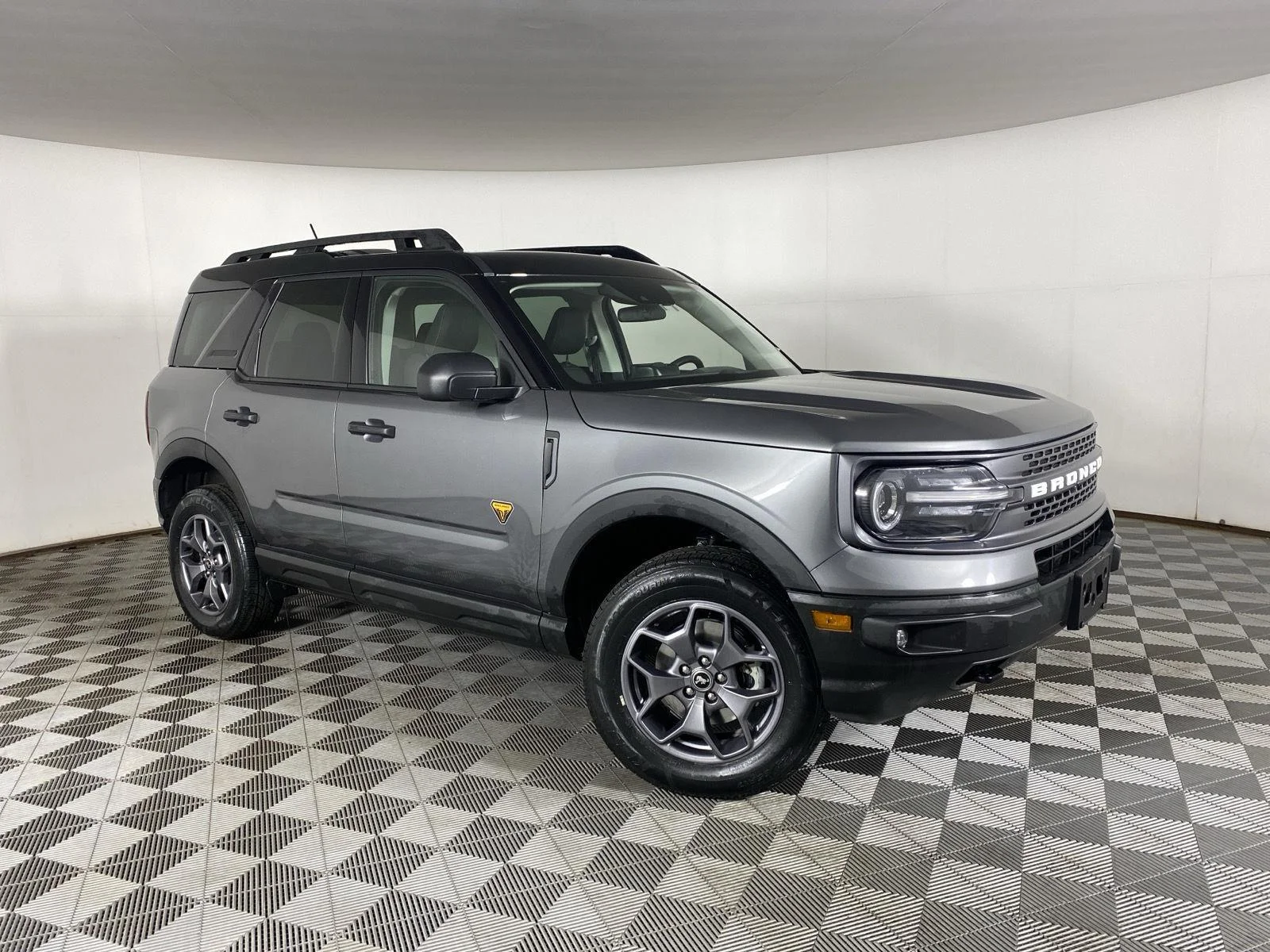 Used 2023 Carbonized Gray Ford Badlands image 11