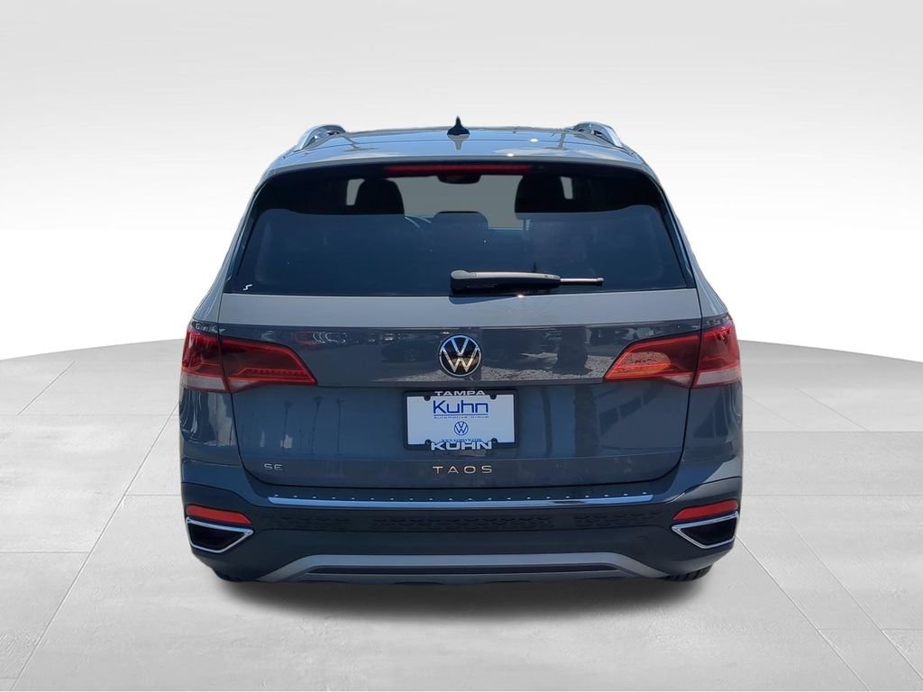 Certified Used 2023 Gray Volkswagen 1.5T SE image 7