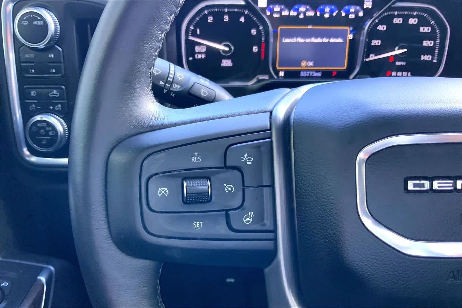 Used 2021 White Frost Tricoat GMC Denali image 21