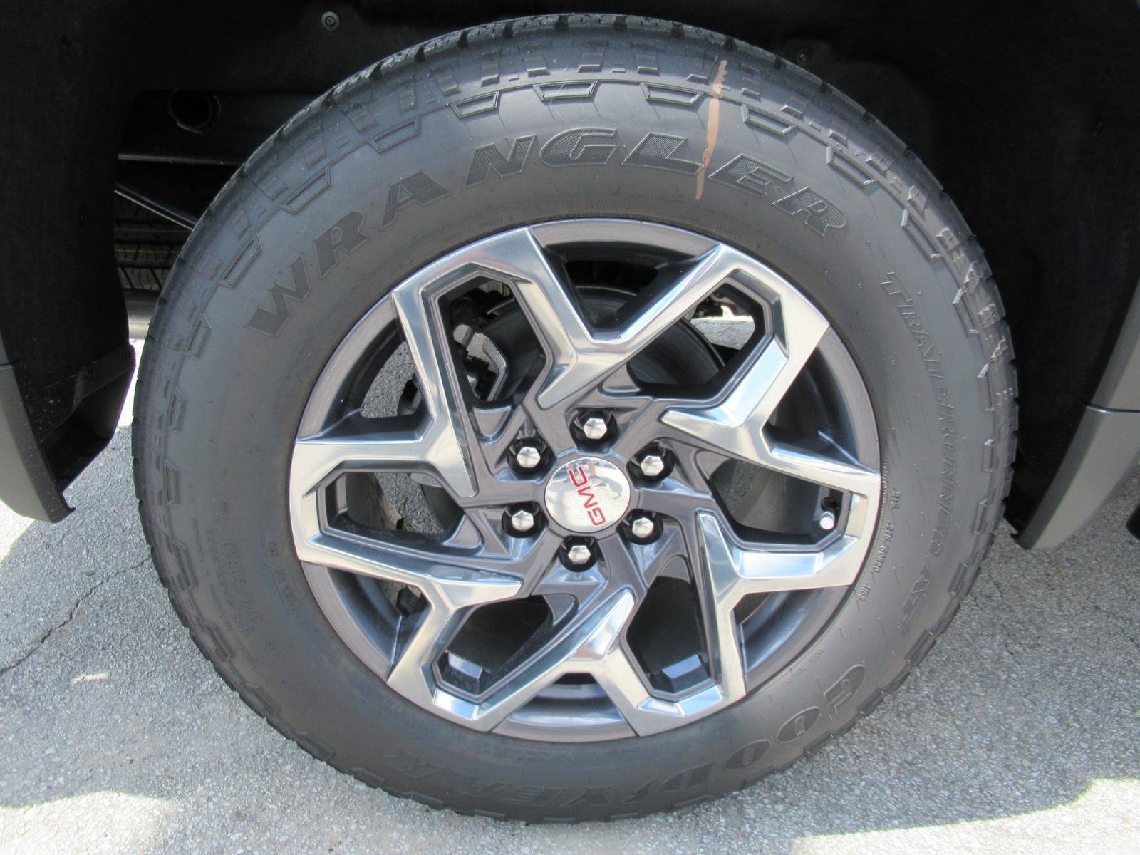 New 2026 Summit White GMC SLT image 8