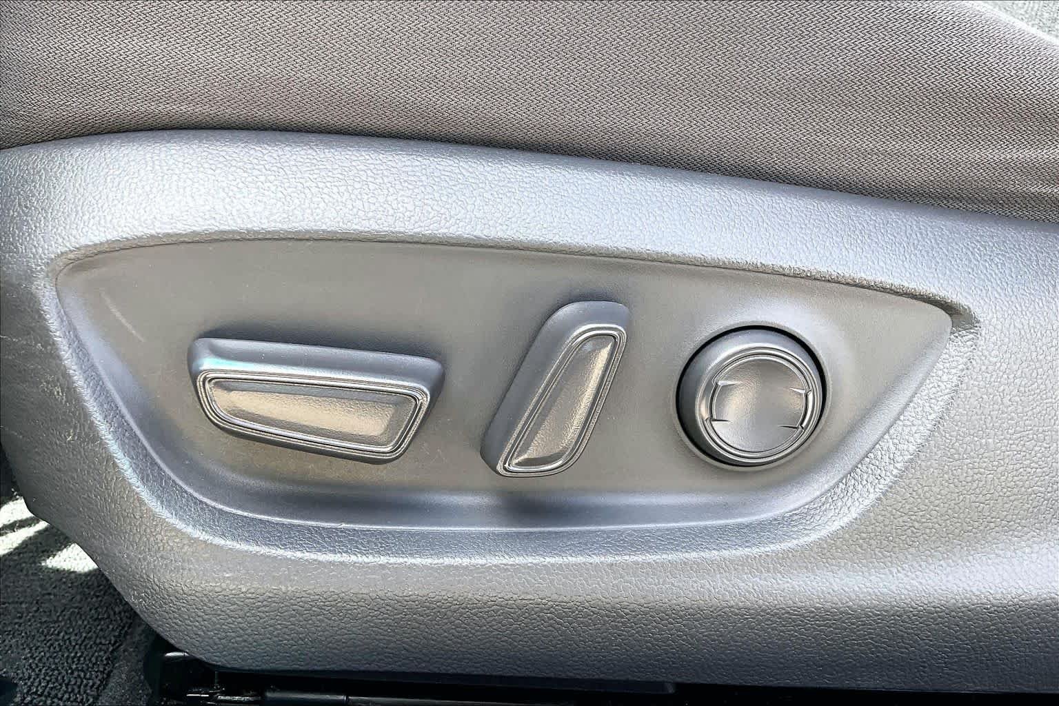 Used 2018 Predawn Gray Mica Toyota LE image 29