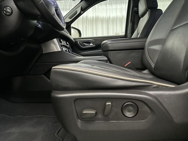 Used 2024 Black Chevrolet Premier image 17