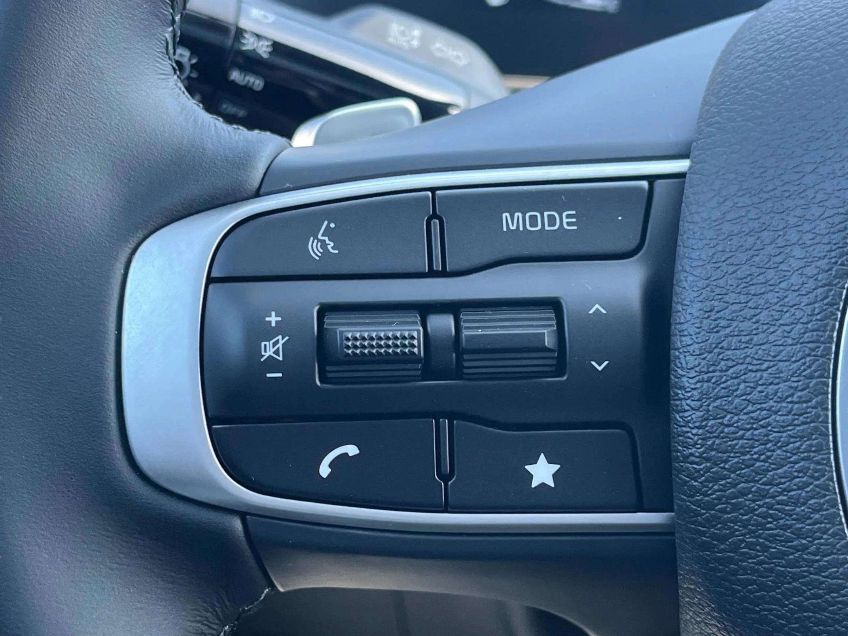 2025 Kia Sportage X-Line - Photo 27