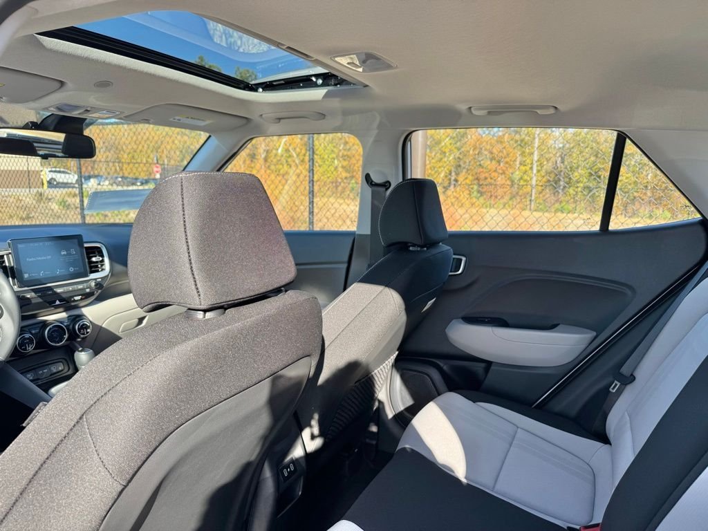 Used 2026 White Hyundai SEL image 19