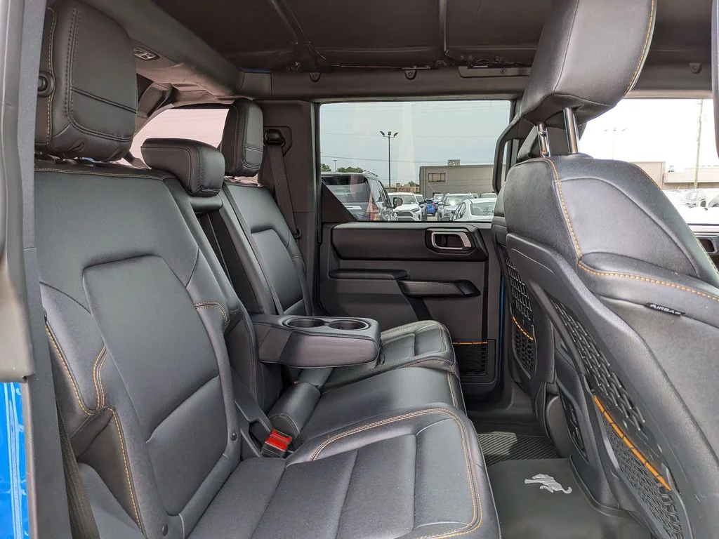 Used 2024 Blue Ford Badlands image 24