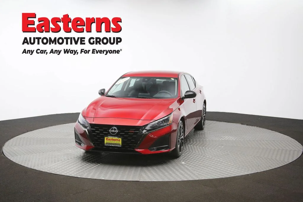 Used 2023 Red Nissan 2.5 SR image 52
