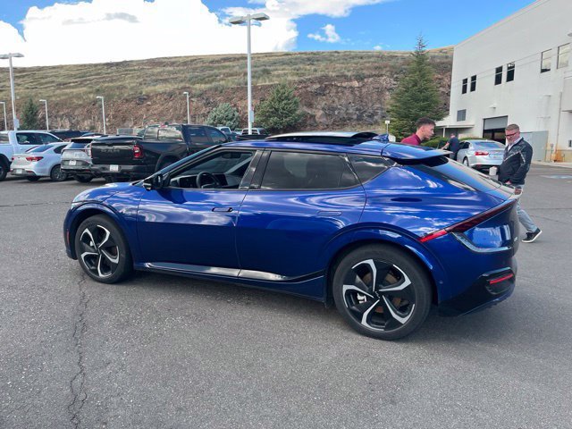 Used 2022 Yacht Blue Kia GT-Line image 11