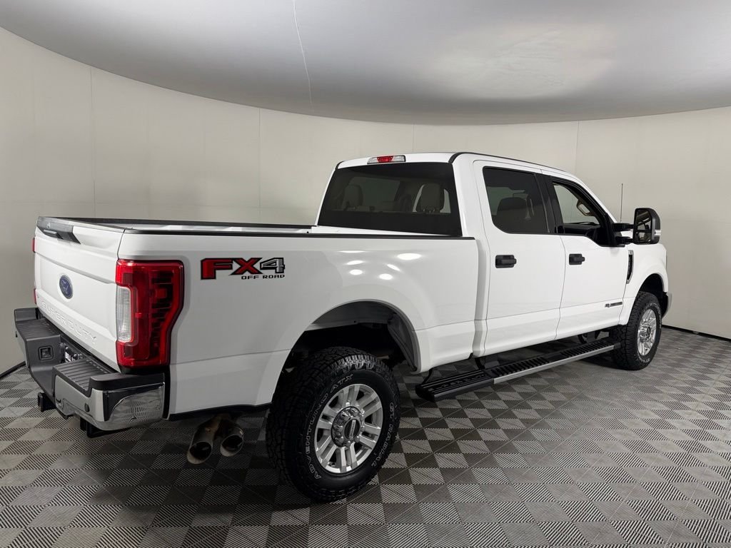 Used 2018 White Ford XLT image 7