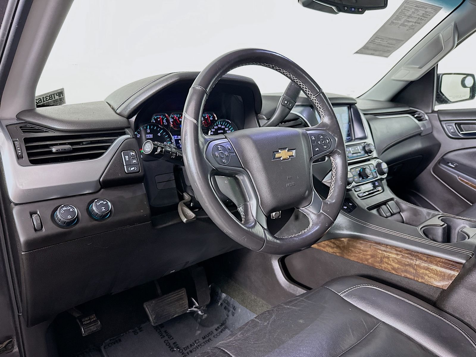 Used 2017 Tungsten Metallic Chevrolet LT image 9
